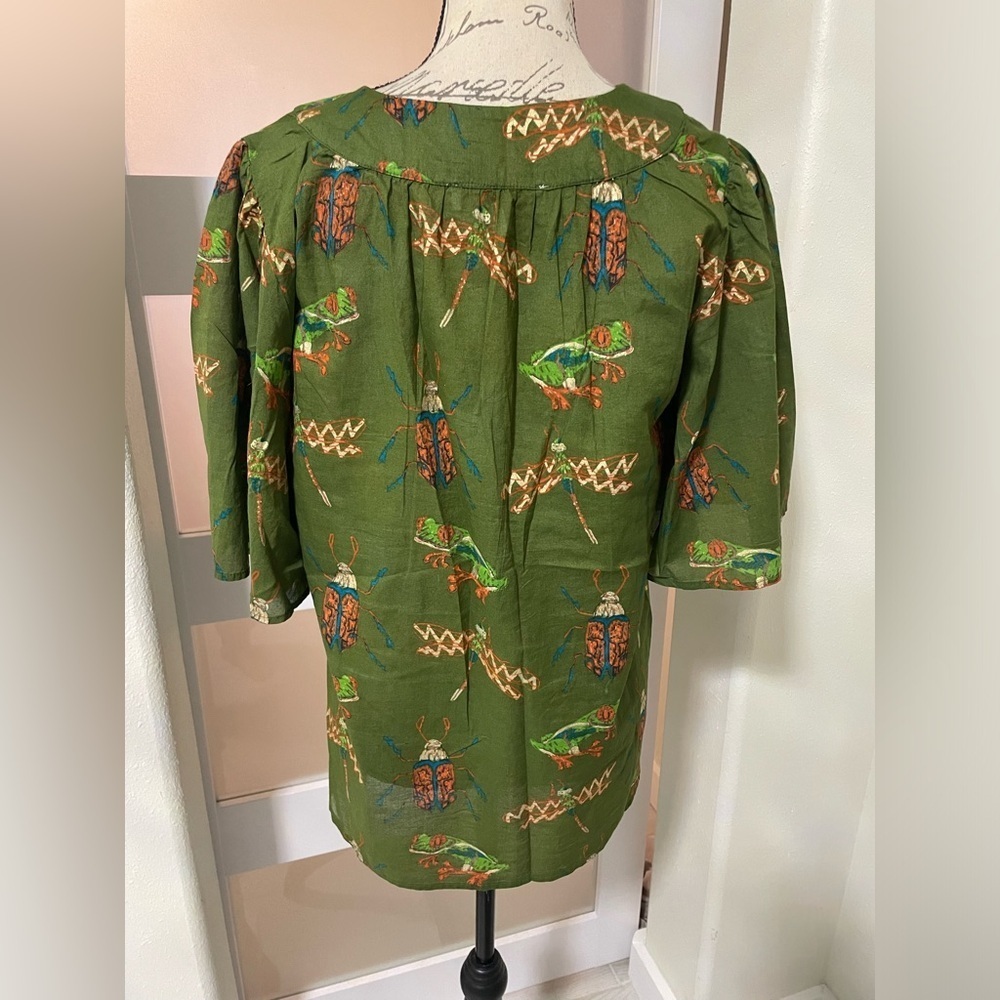 Jude Connally Jenny Gardens Flutter Sleeve V-Neck Top 🌿✨ - Picture 6 of 10